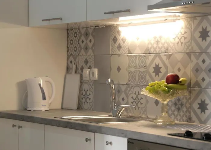 Stylish Modern Apartment, Nilie Hospitality Mgmt * סלוניקי