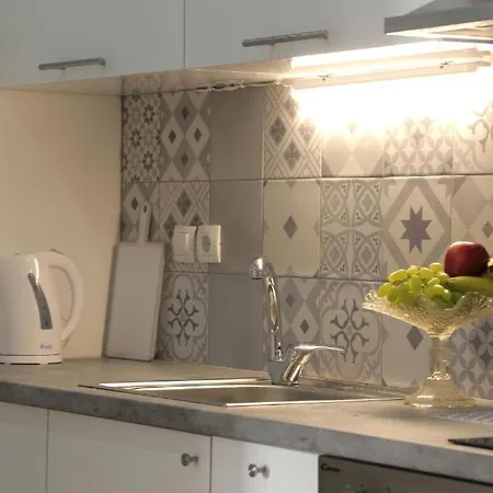 Stylish Modern Apartment, Nilie Hospitality Mgmt * Soluň